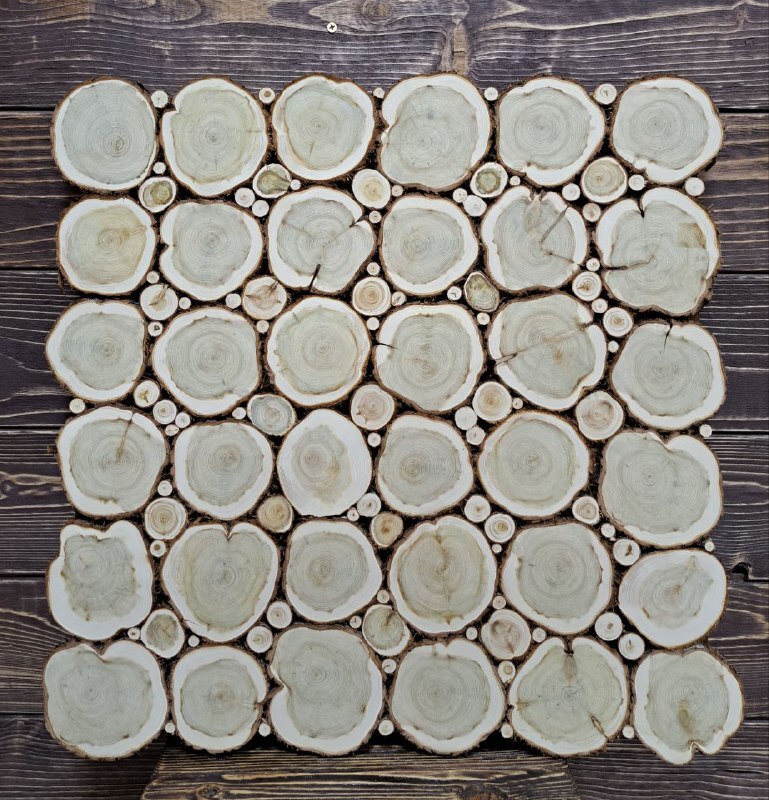 Панно из можжевельника, 500/500 мм